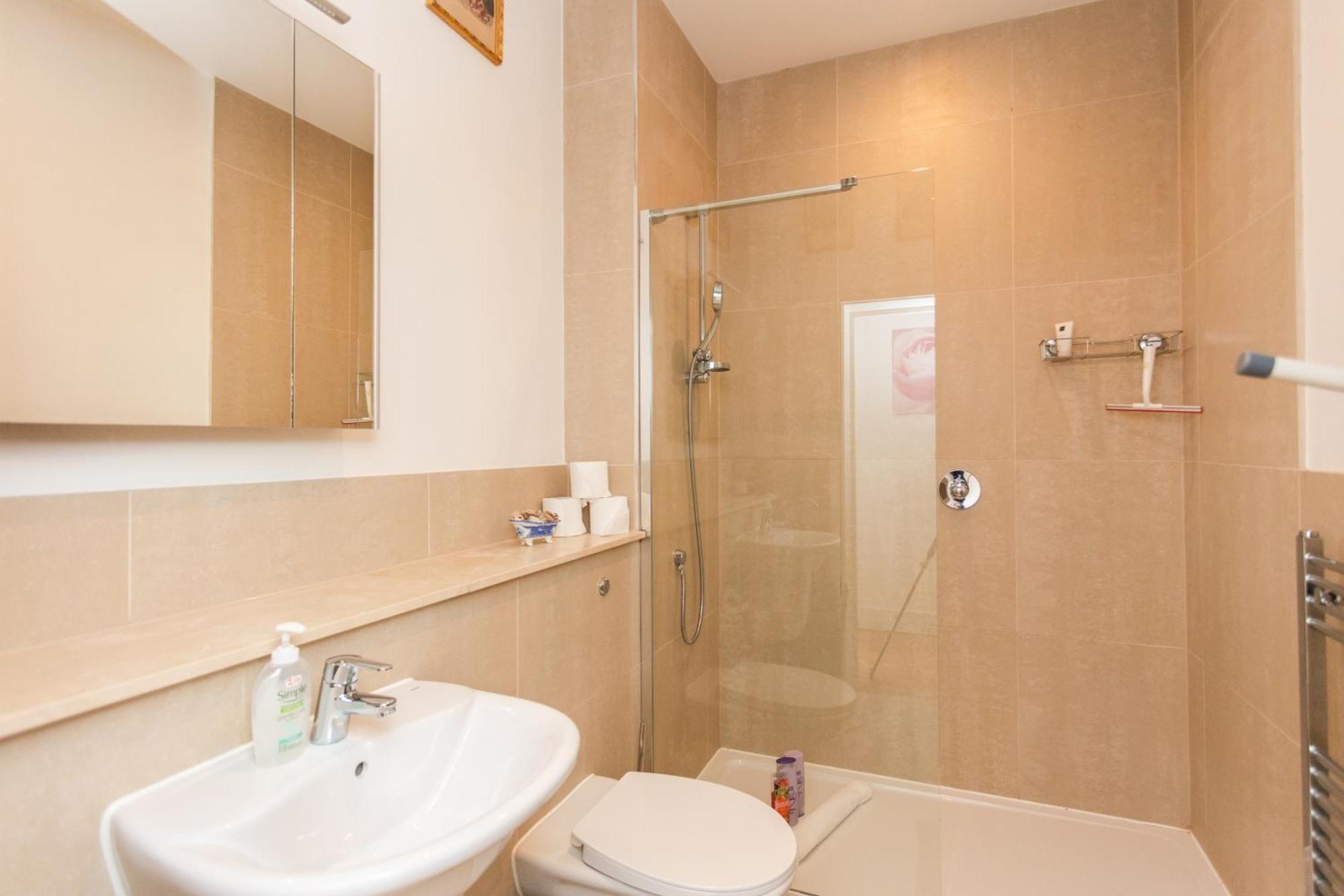 Homely 1 Bedroom Apartment In The Heart Of Vibrant Camden London Eksteriør bilde